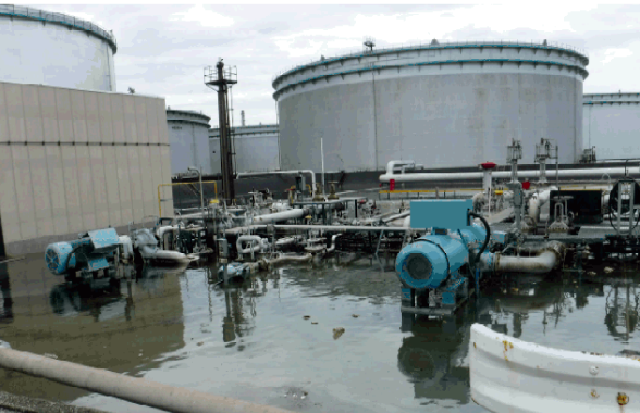 冠水した製油所敷地（2019年10月台風）