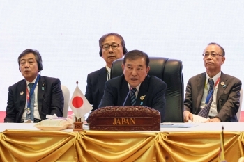 2024年10月の第2回AZEC首脳会合で撮影された会合中の写真です。