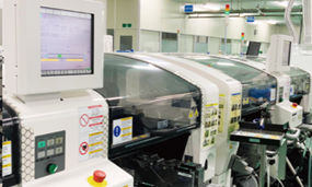 アリーナの工場の様子を映した写真です。