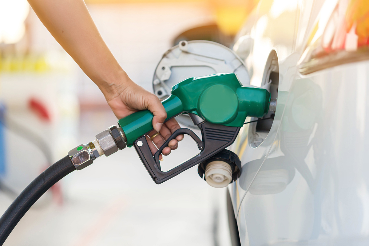 日本のガソリン価格は世界と比べて安い？高い？中東情勢を踏まえた燃料油の「緊急的激変緩和措置」