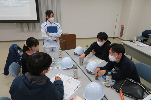 班ごとでの質疑応答の様子