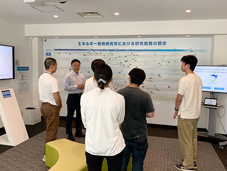 大阪ガス株式会社 Carbon Neutral Research Hub見学の様子