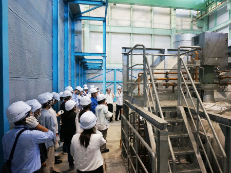 海田発電所 見学の様子2