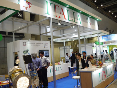 イタリア出展