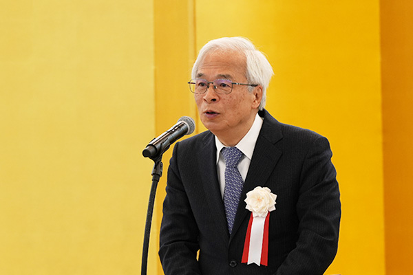 一般財団法人新エネルギー財団会長　寺坂信昭氏